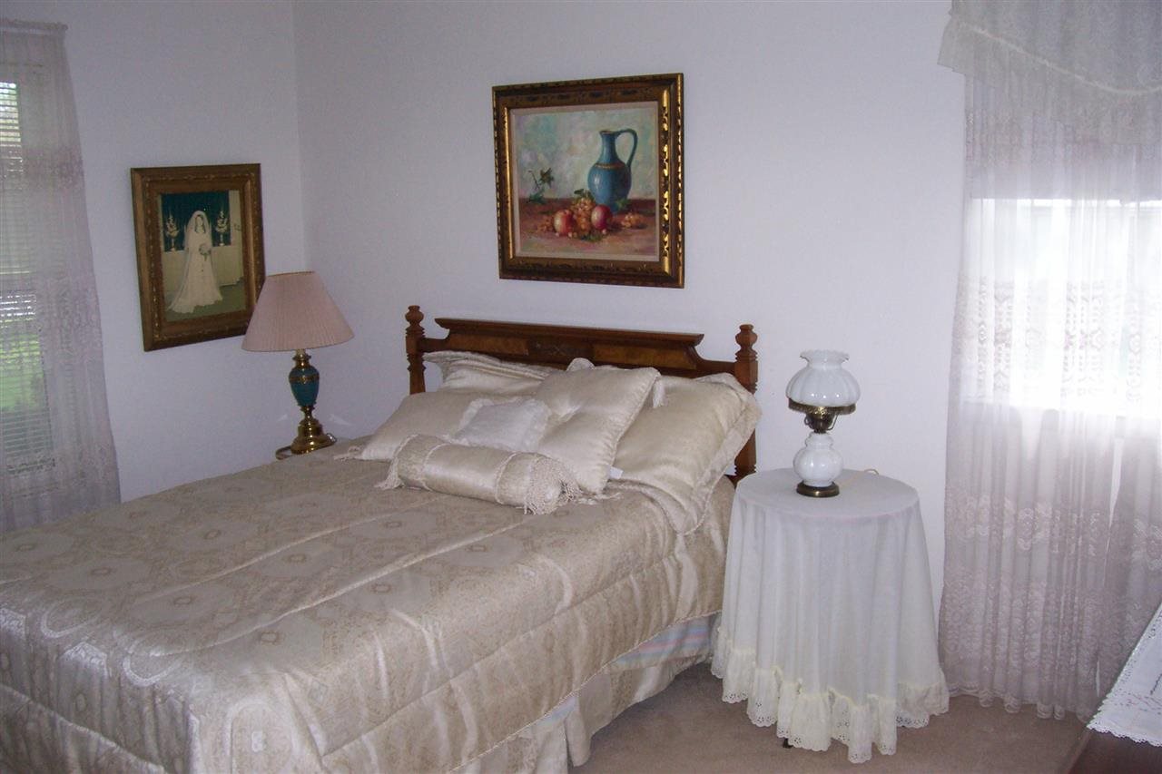 125 Lincoln Road Canton, IL 61520 - Photo 25 of 28 Gallery Image 25
