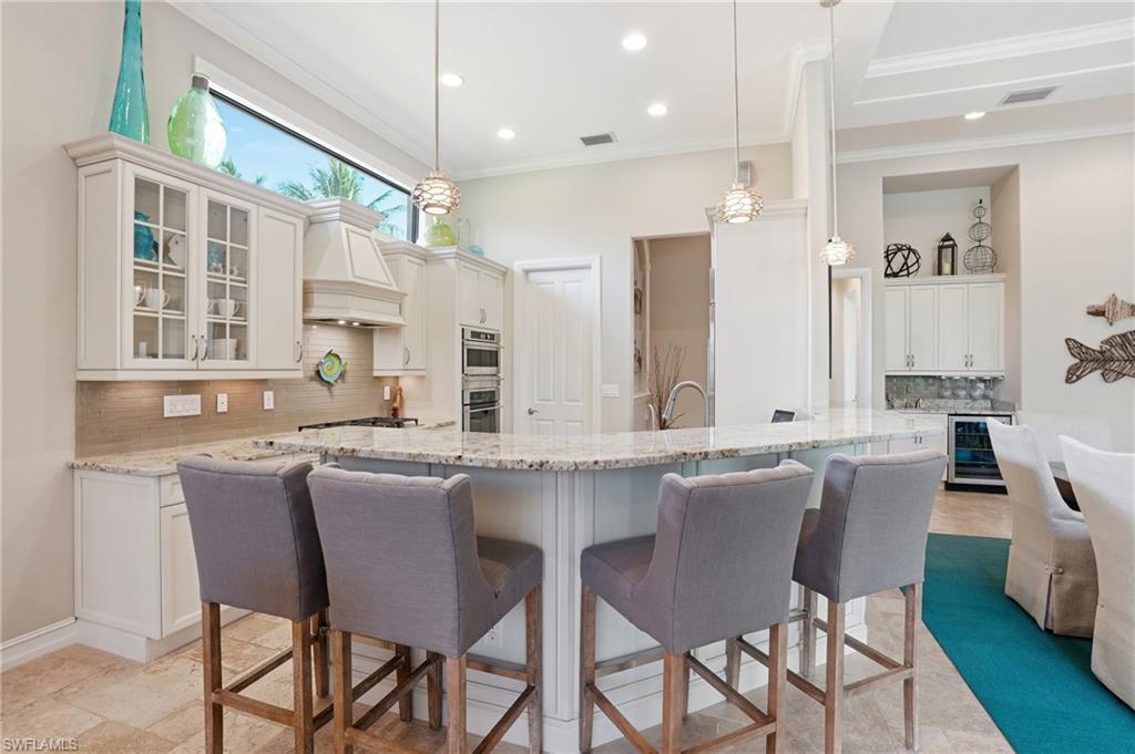 6453 Costa Circle Naples, FL 34113 - Photo 9 of 47