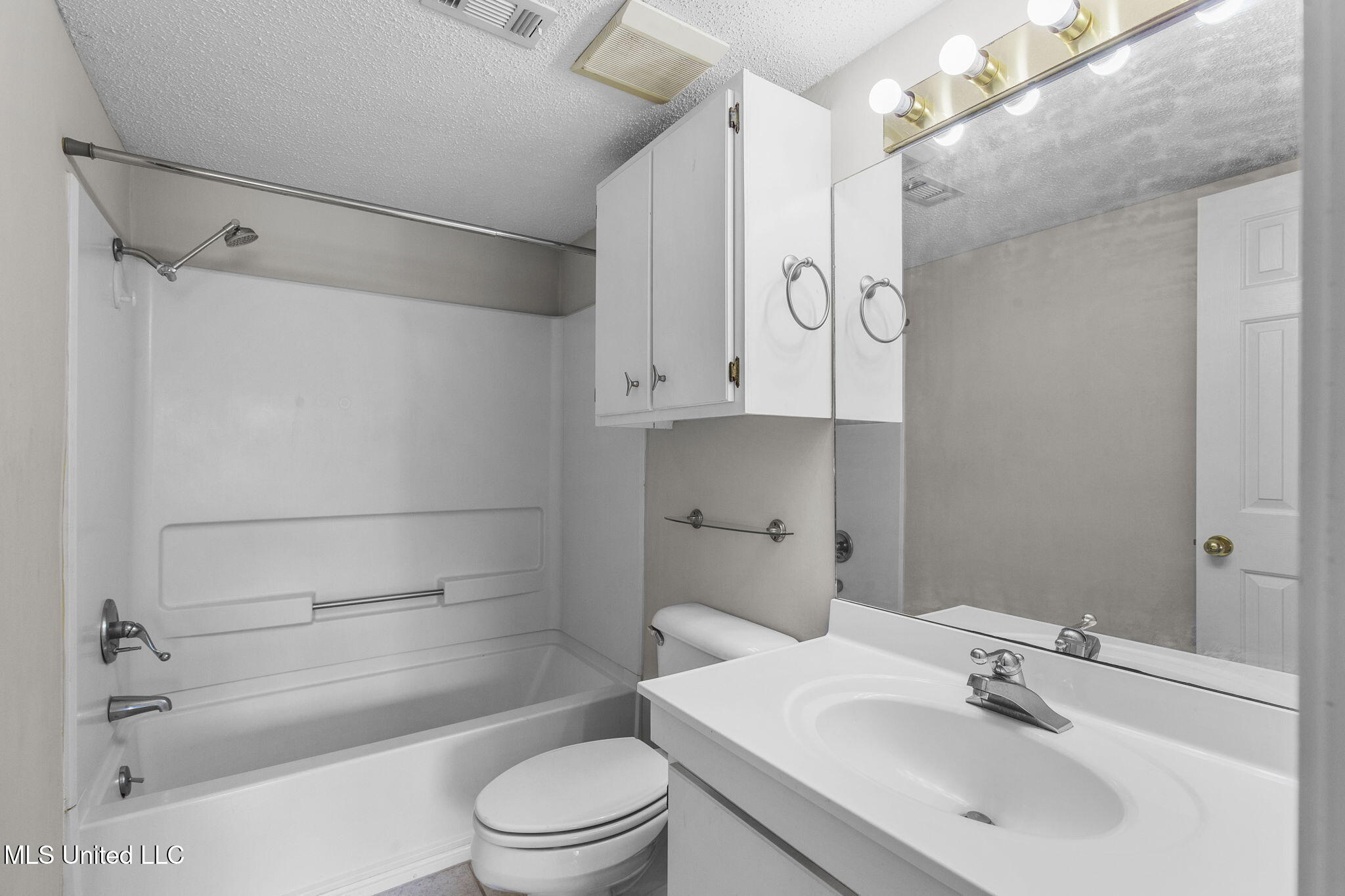 550 Post Road, Unit 708 Ridgeland, MS 39157 - Photo 16 of 45 26-web-or-mls-Unit 708-Point Clear-26