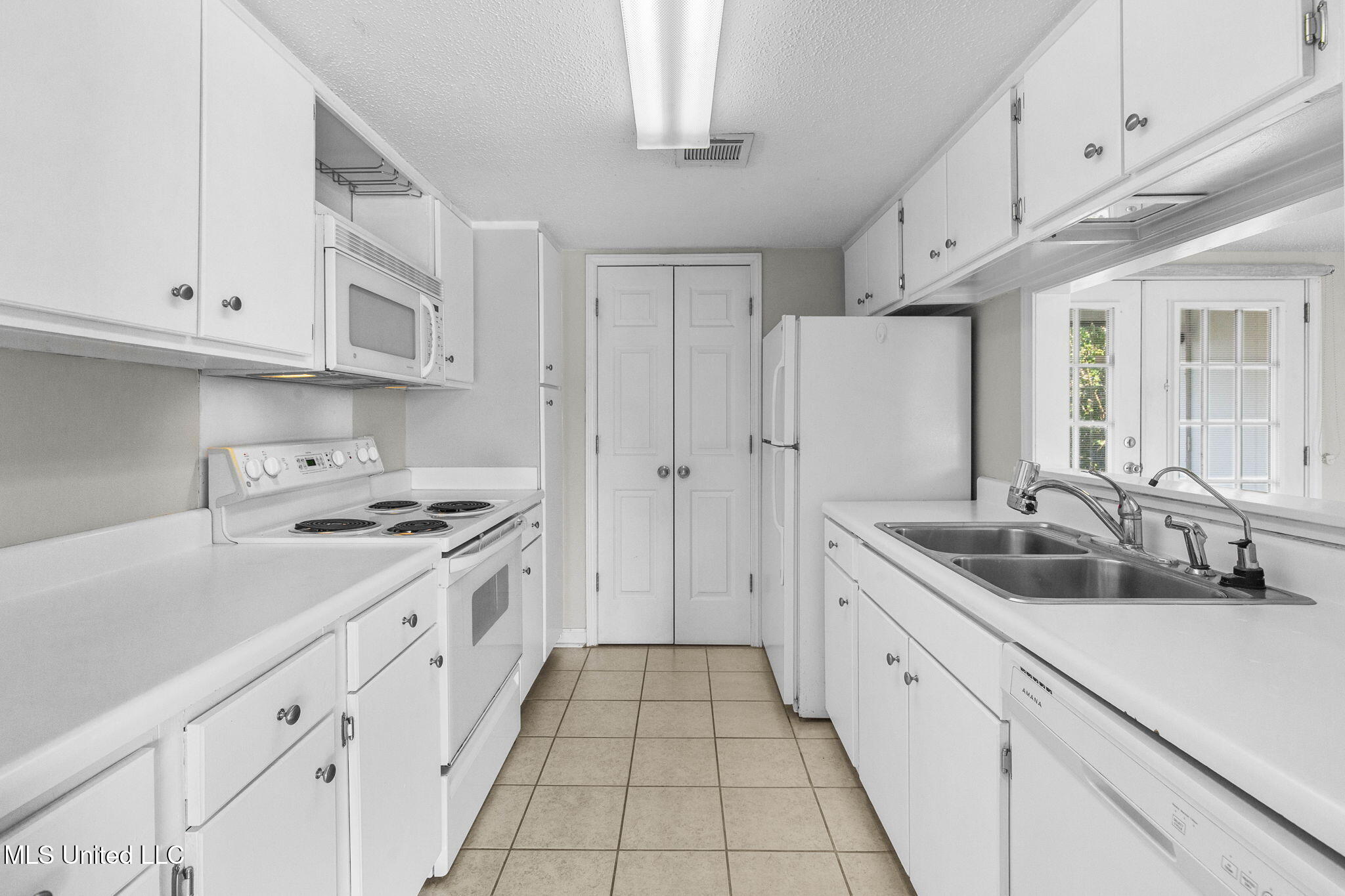 550 Post Road, Unit 708 Ridgeland, MS 39157 - Photo 10 of 45 16-web-or-mls-Unit 708-Point Clear-16