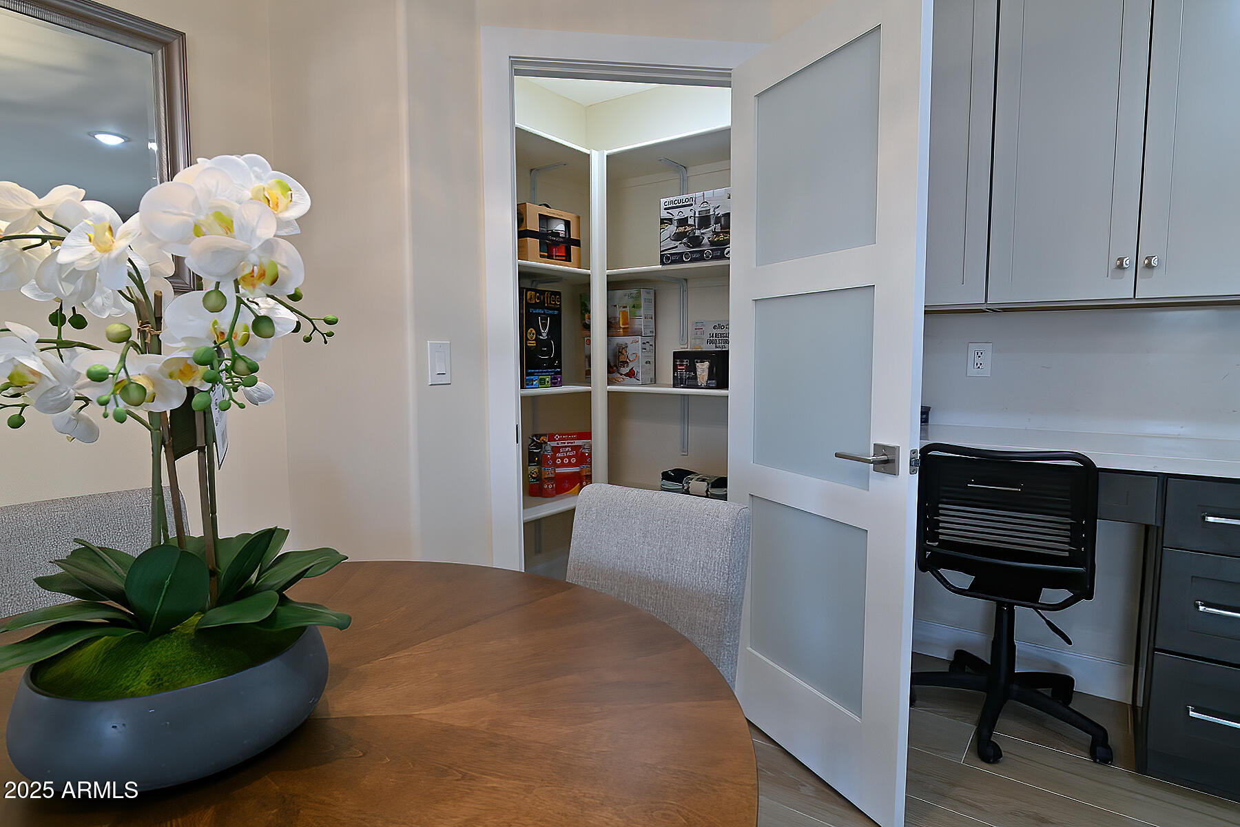 20214 East Mesa Verde Road Mayer, AZ 86333 - Photo 5 of 26 a living room with furniture and flowers