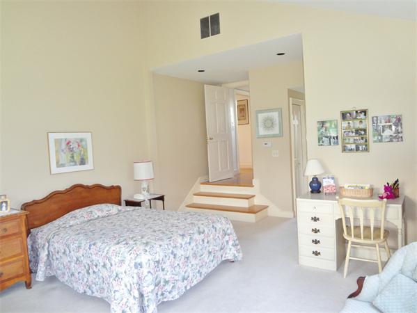 14 Hopewell Farm Road, Unit 14 Natick, MA 01760 - Photo 13 of 20 Gallery Image 13