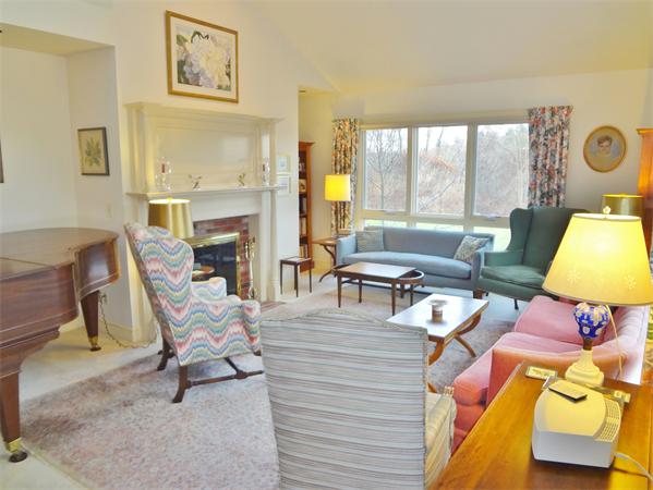 14 Hopewell Farm Road, Unit 14 Natick, MA 01760 - Photo 3 of 20 Gallery Image 3
