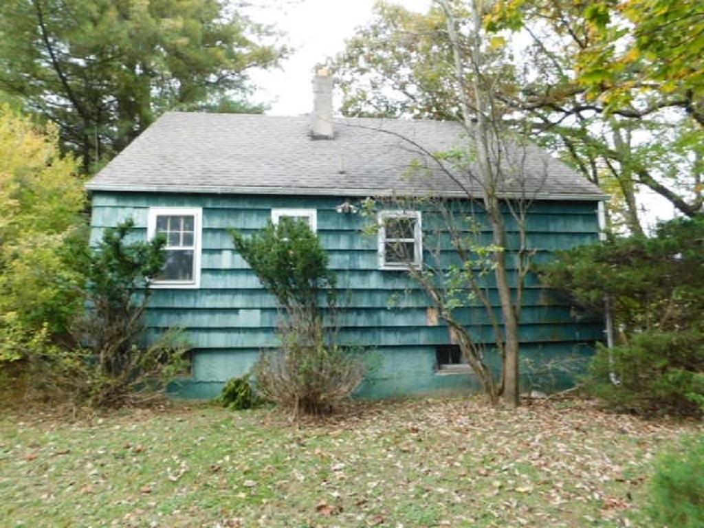 601 Echo Road Vestal, NY 13850 - Photo 3 of 6 Gallery Image 3