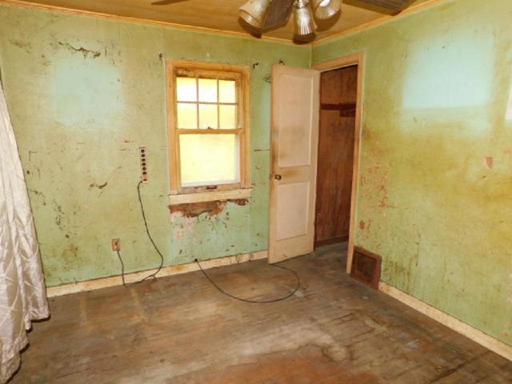 601 Echo Road Vestal, NY 13850 - Photo 4 of 6 Gallery Image 4
