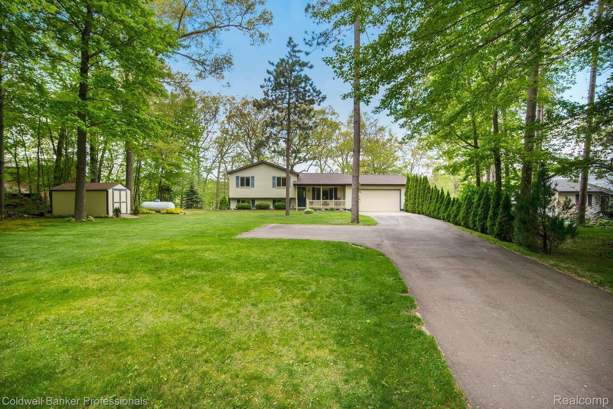 15464 Murray Road Byron, MI 48418 - Photo 1 of 43 1.jpeg