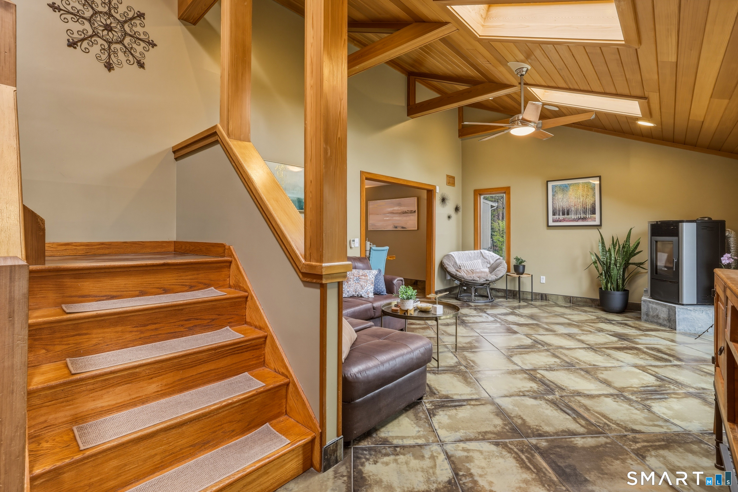 239 Wright Road Canton, CT 06019 - Photo 13 of 40