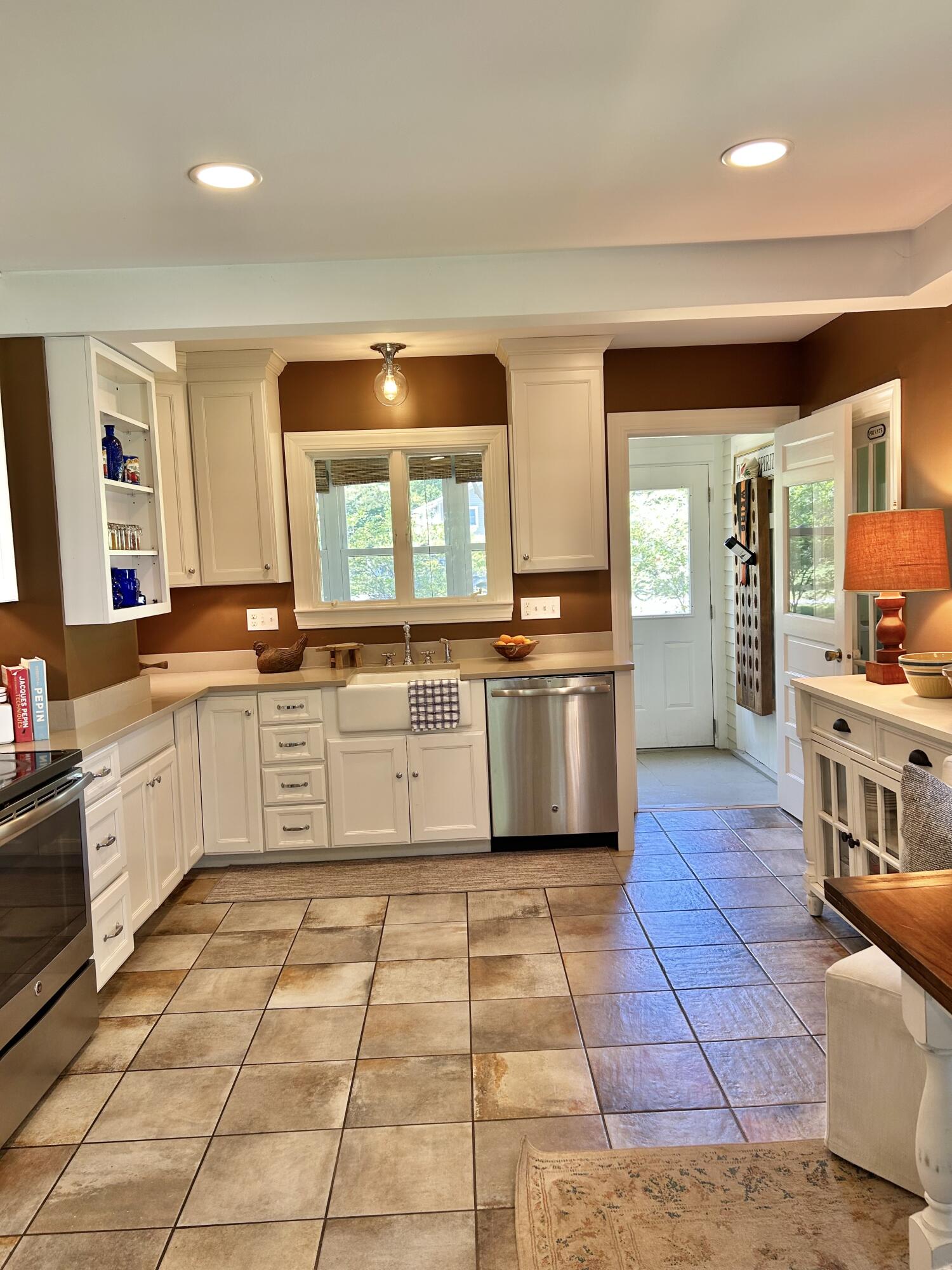 199 Foreside Road Falmouth, ME 04105 - Photo 10 of 36 049581B6-9CF6-4962-B44B-A41821EDD4BD