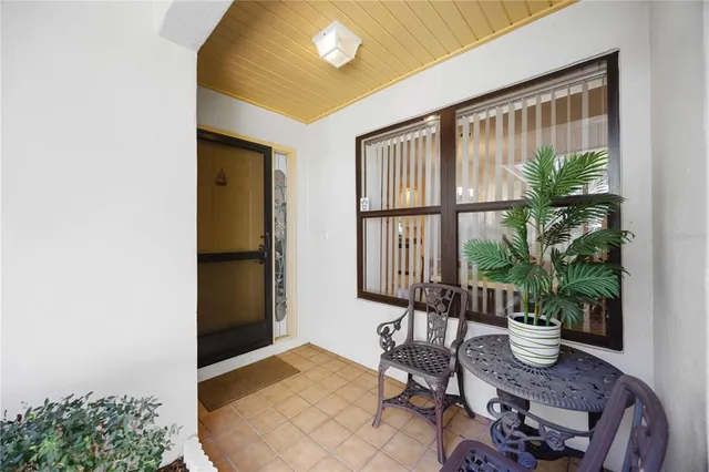 $305,000 | 214 Southampton Drive, Unit 327, Venice, FL 34293