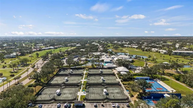 $305,000 | 214 Southampton Drive, Unit 327, Venice, FL 34293