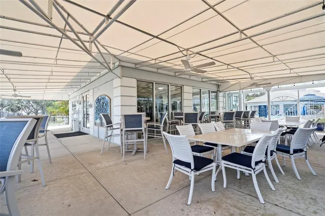 $305,000 | 214 Southampton Drive, Unit 327, Venice, FL 34293