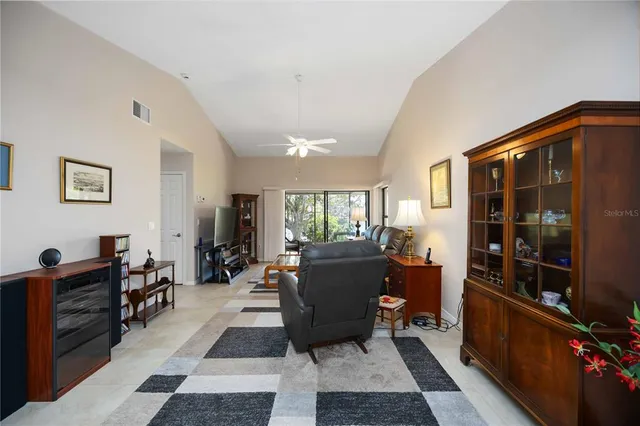 $305,000 | 214 Southampton Drive, Unit 327, Venice, FL 34293