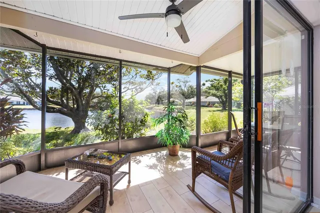 $305,000 | 214 Southampton Drive, Unit 327, Venice, FL 34293