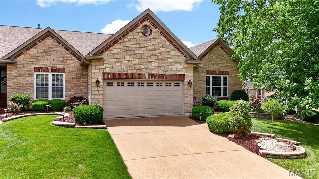 906 Daffodil Ridge Drive O'Fallon, MO 63366 - Photo 1 of 52