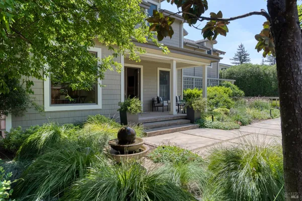 $2,795,000 | 999 Pratt Avenue, St. Helena, CA 94574