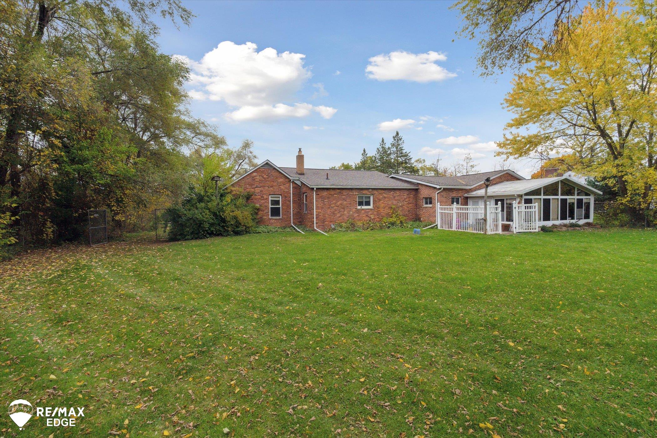 3171 Reid Road Swartz Creek, MI 48473 - Photo 18 of 28 50126144-22.JPG