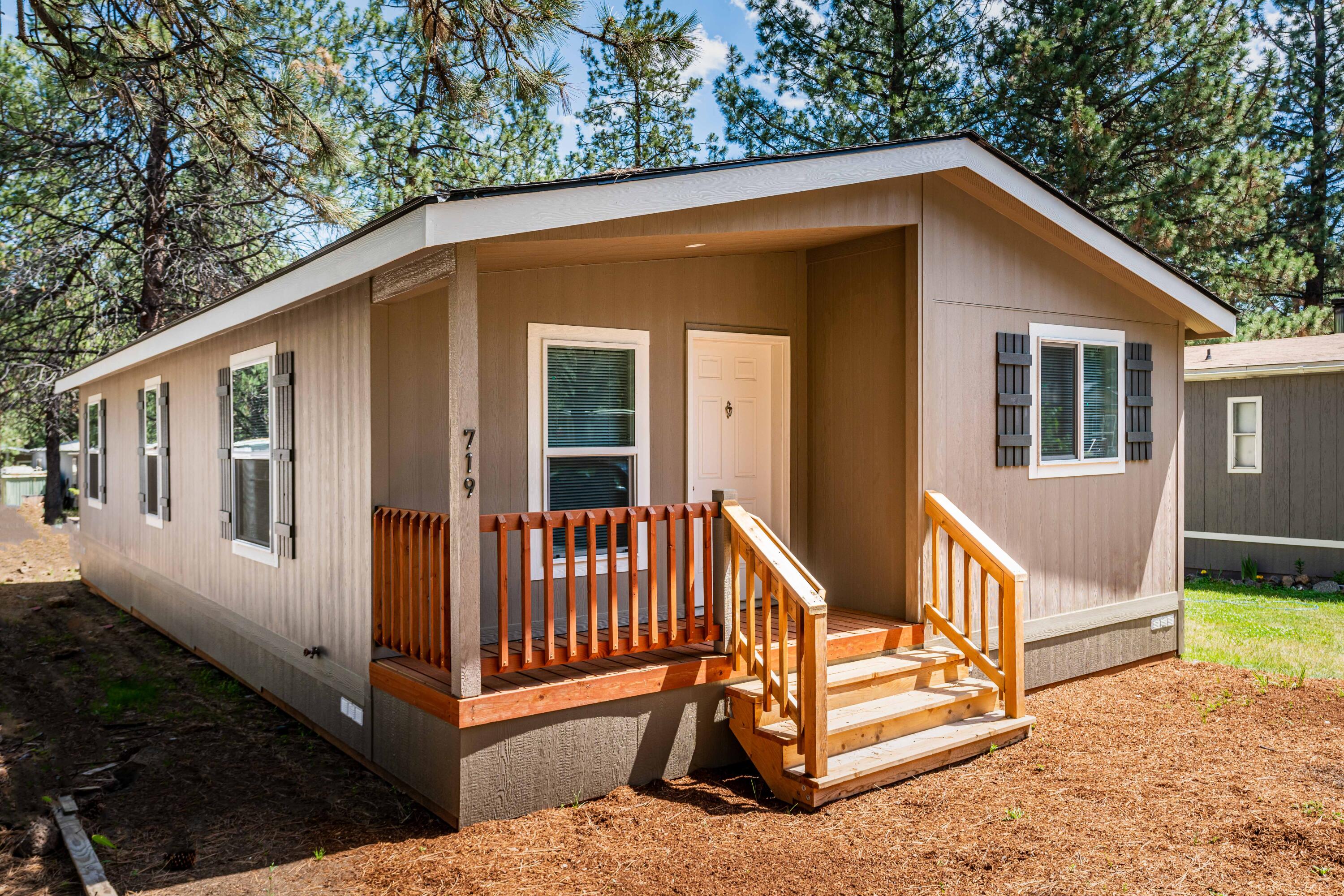 60901 Brosterhous Road, Unit 719 Bend, OR 97702 - Photo 1 of 14 The Pines #719, Bend-10