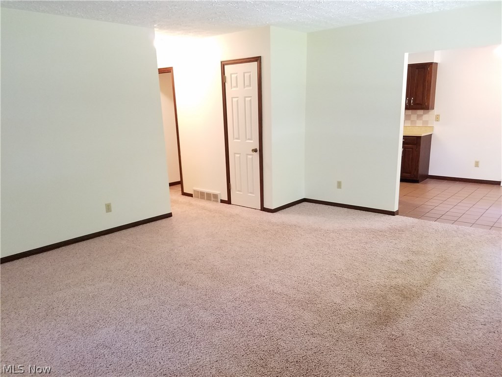 7454 Rockingham Road Mentor, OH 44060 - Photo 14 of 32 Gallery Image 14