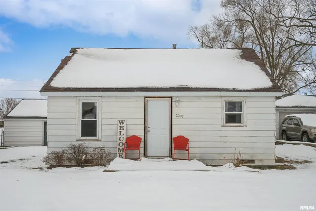 $29,000 | 2207 4th Street, Fulton, IL 61252