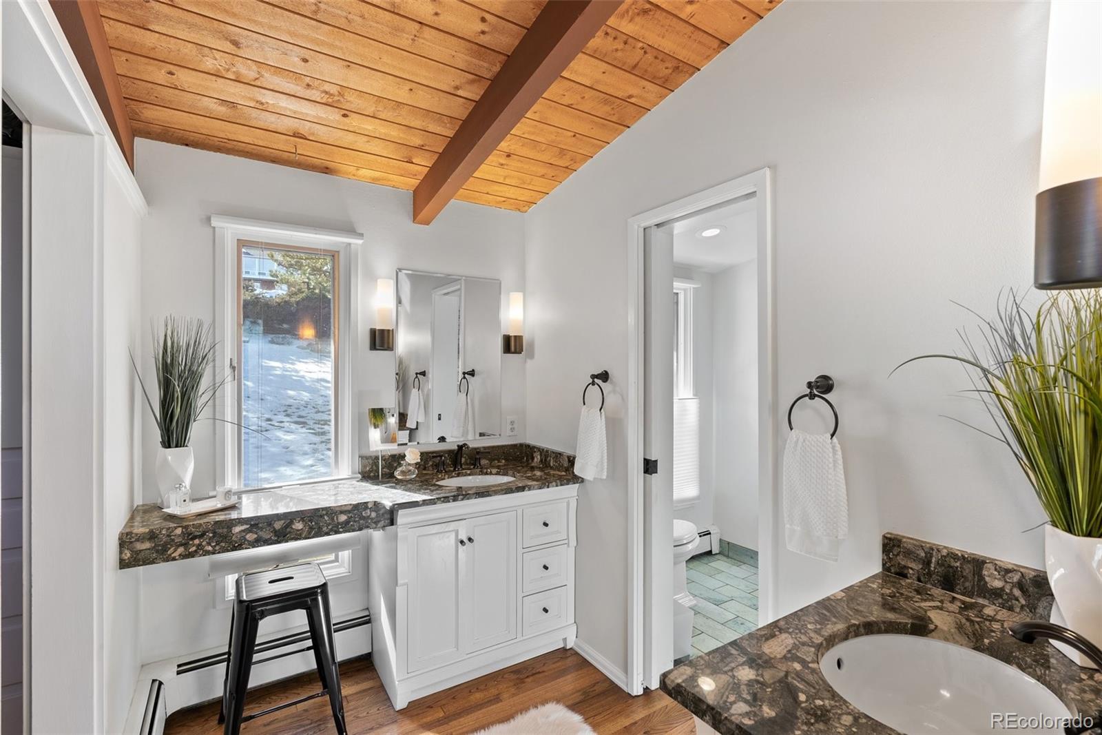 92 Paradise Road Golden, CO 80401 - Photo 17 of 39 Gallery Image 17