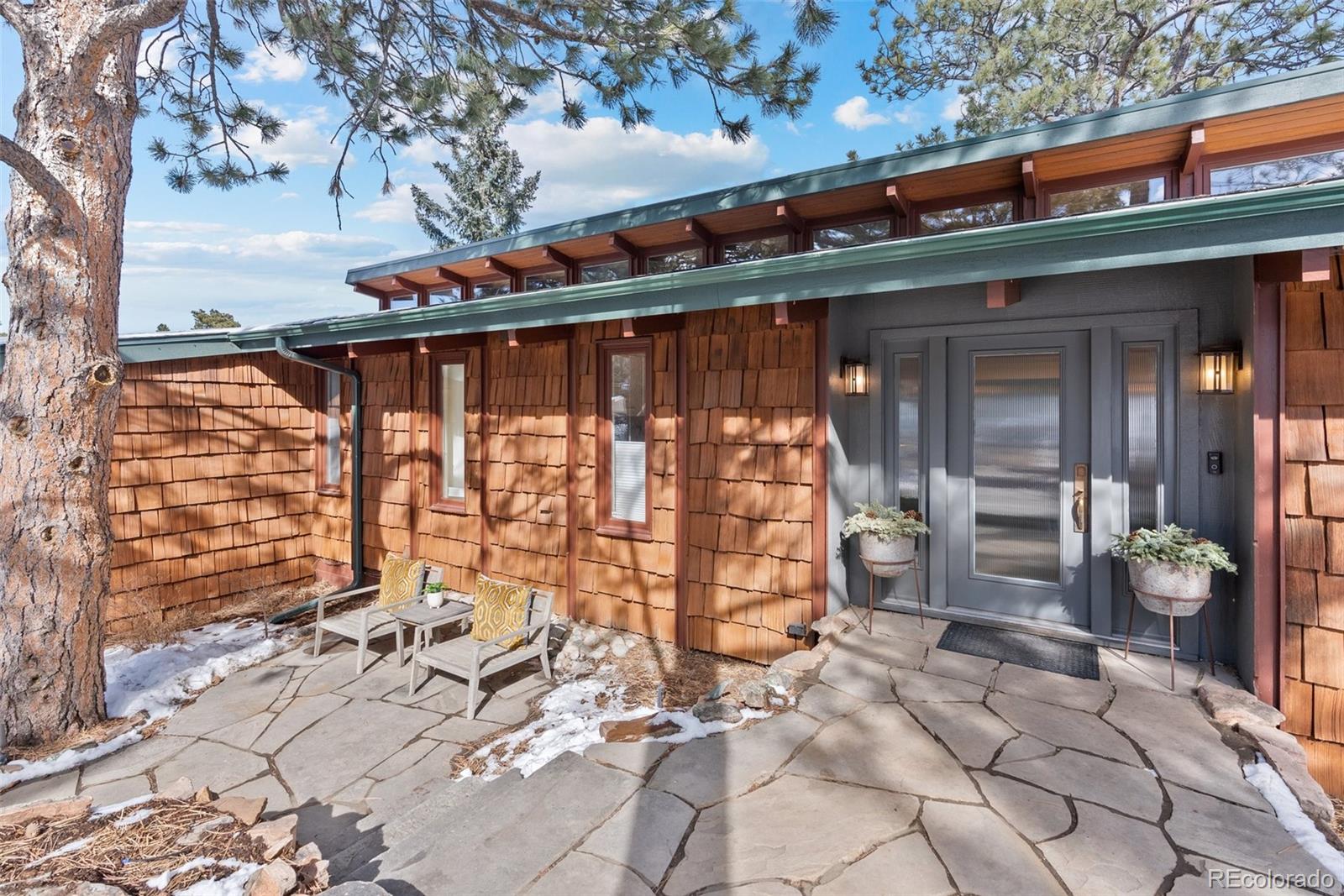 92 Paradise Road Golden, CO 80401 - Photo 3 of 39 Gallery Image 3