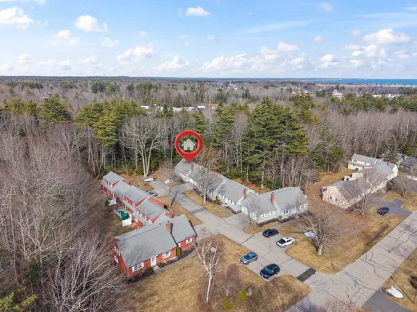 $489,000 | 165 Flintlock Village Road, Unit 1, Wells, ME 04090