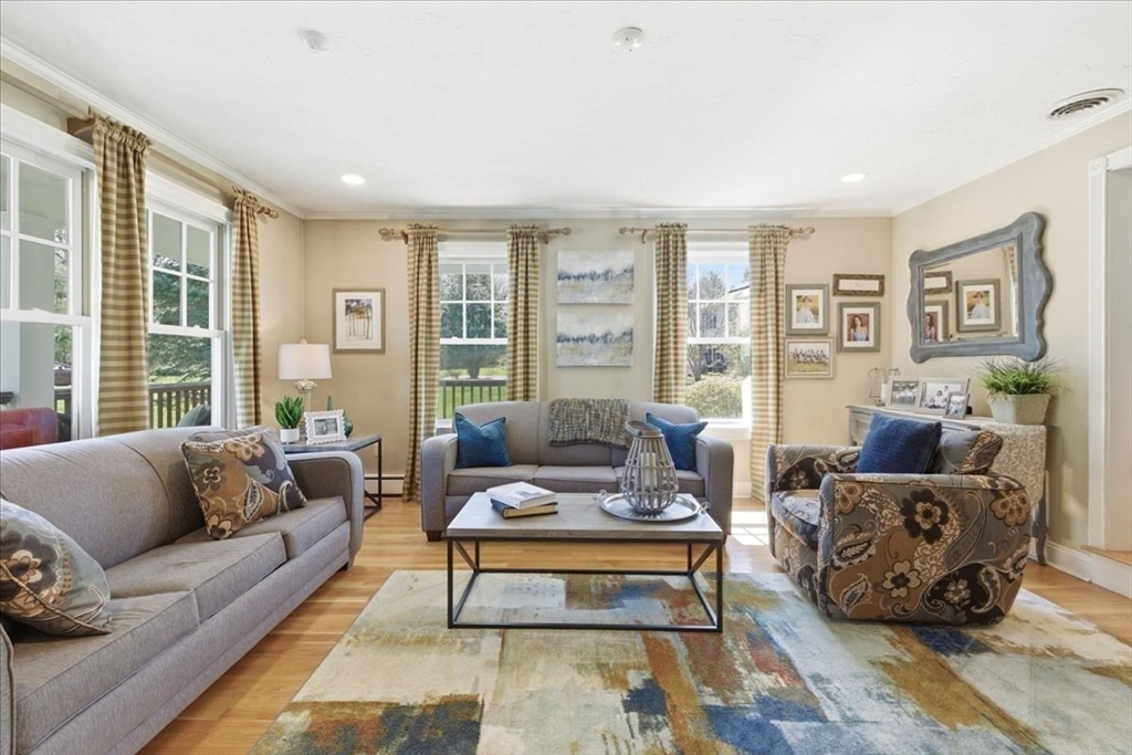 58 Cedar Street Walpole, MA 02081 - Photo 12 of 38