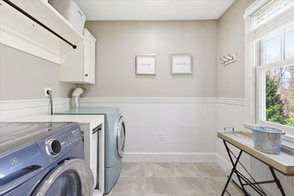 58 Cedar Street Walpole, MA 02081 - Photo 32 of 38