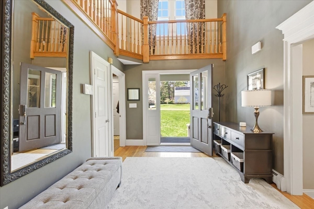 58 Cedar Street Walpole, MA 02081 - Photo 5 of 38