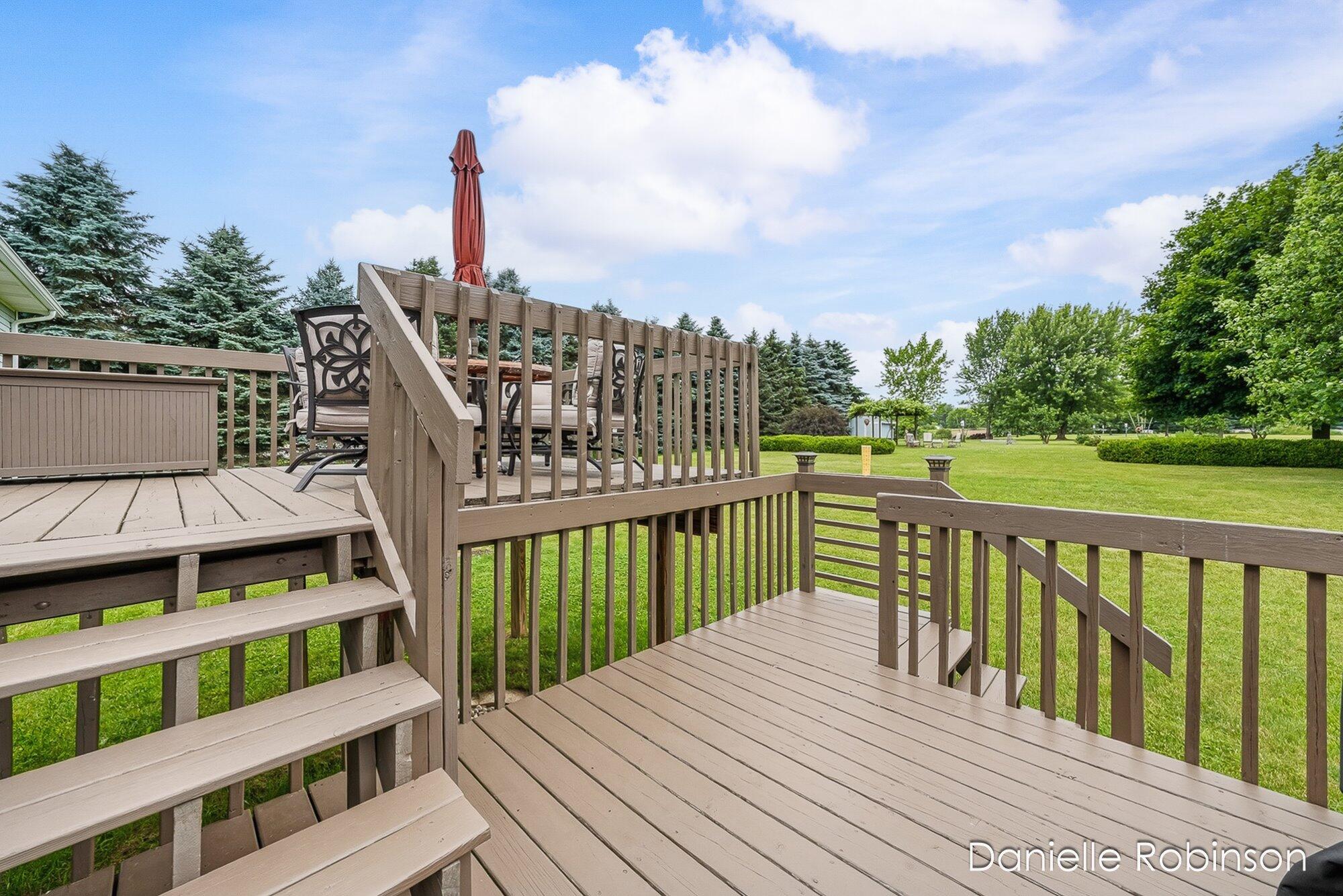 6829 12 Mile Road Northeast Rockford, MI 49341 - Photo 40 of 70 41-WM682912mile-28