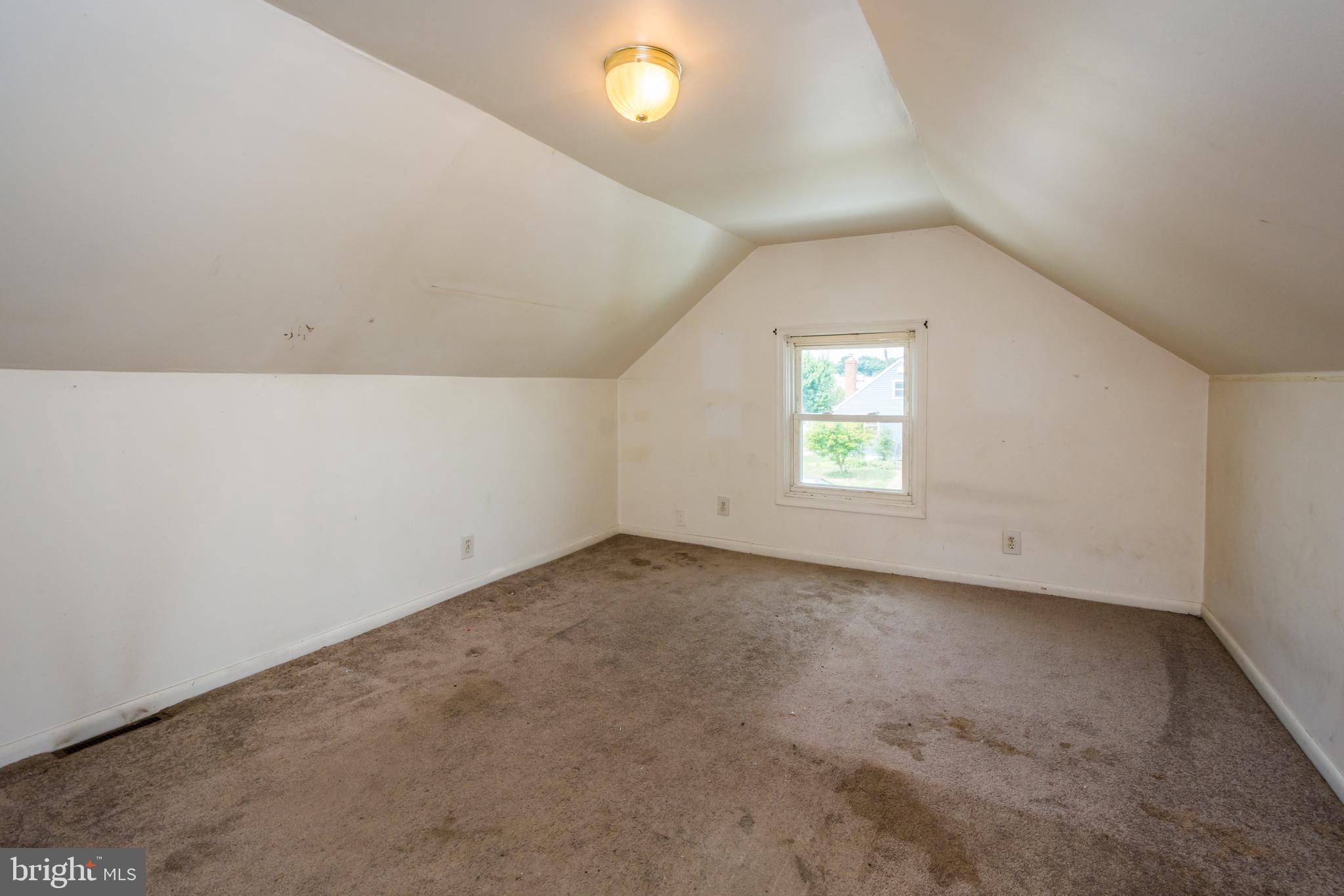 2609 Plainfield Road Dundalk, MD 21222 - Photo 21 of 34 Upstairs Bedroom