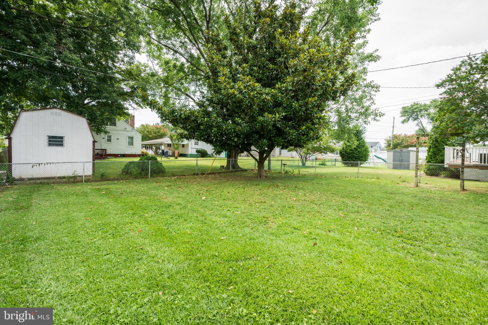2609 Plainfield Road Dundalk, MD 21222 - Photo 34 of 34 Yard