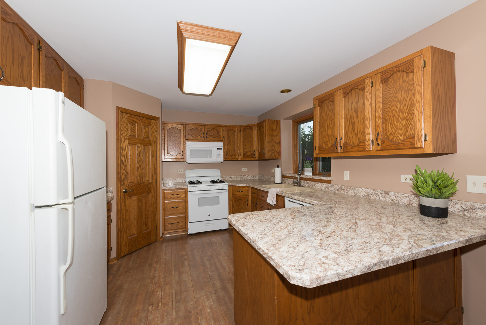 25864 West Black Road Shorewood, IL 60404 - Photo 5 of 27
