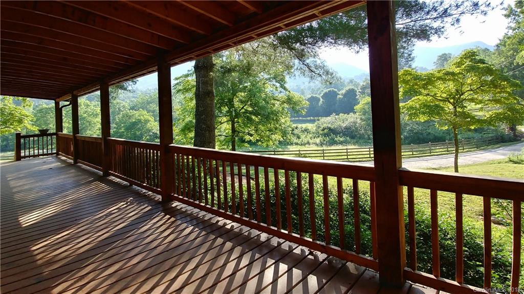 5501 Tessentee Road Franklin, NC 28734 - Photo 23 of 31 Gallery Image 23