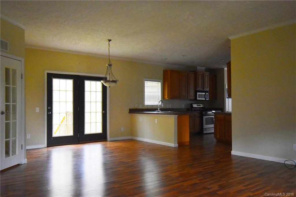 5501 Tessentee Road Franklin, NC 28734 - Photo 25 of 31 Gallery Image 25