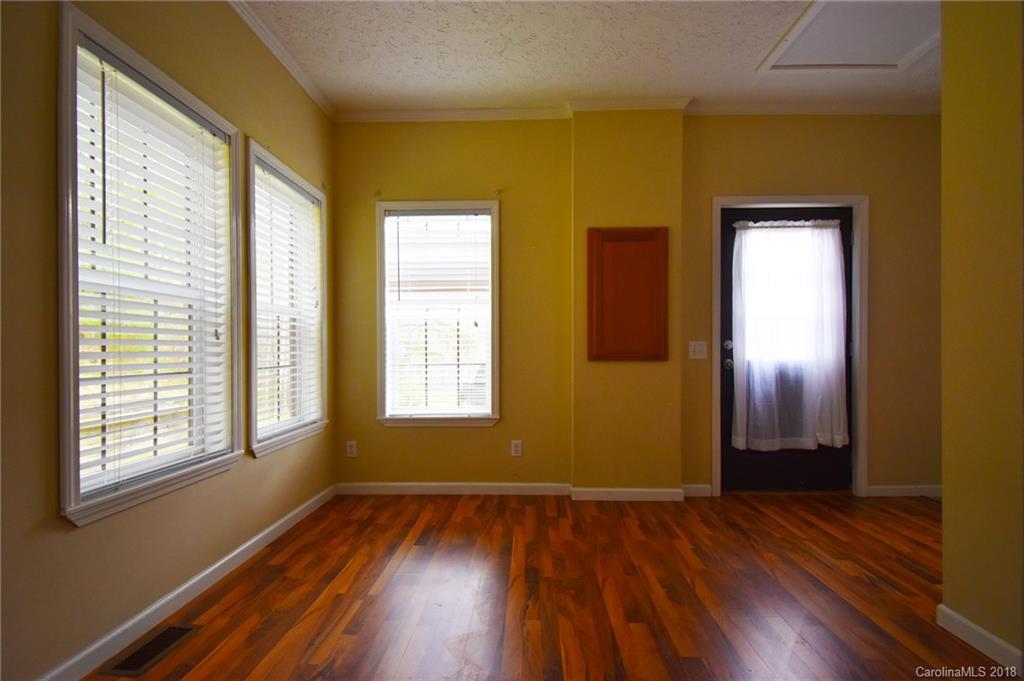 5501 Tessentee Road Franklin, NC 28734 - Photo 29 of 31 Gallery Image 29
