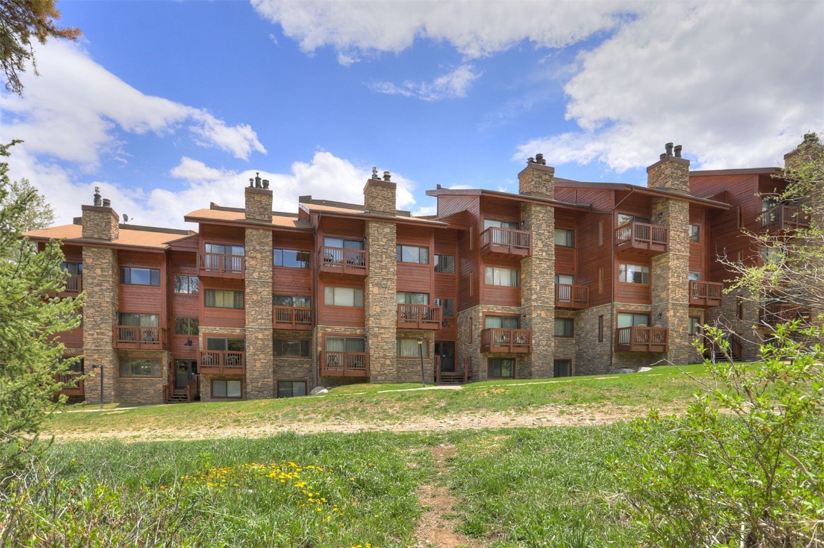 350 4 O Clock Road, Unit C Breckenridge, CO 80424 - Photo 19 of 29 a view of a building