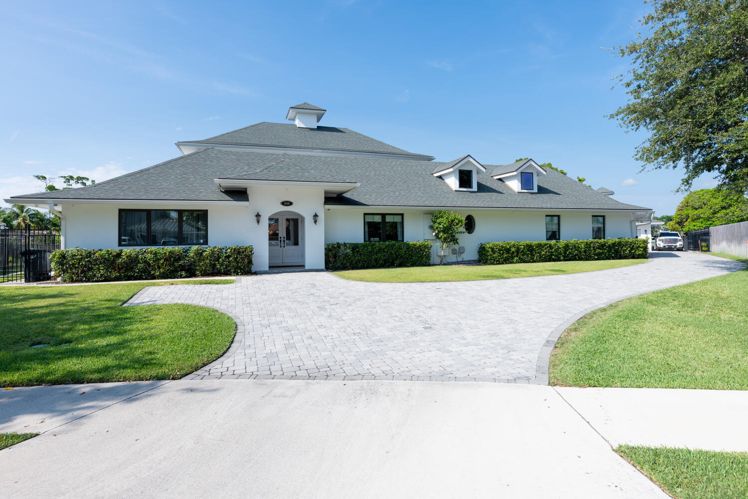 648 Riverside Road North Palm Beach, FL 33408 - Photo 35 of 63 FRONT