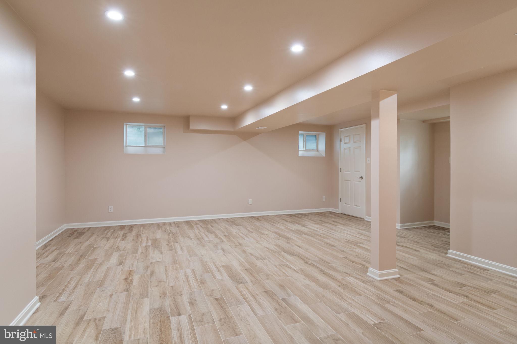 7619 Hayfield Road Alexandria, VA 22315 - Photo 43 of 60 Multi purpose room with recessed lights