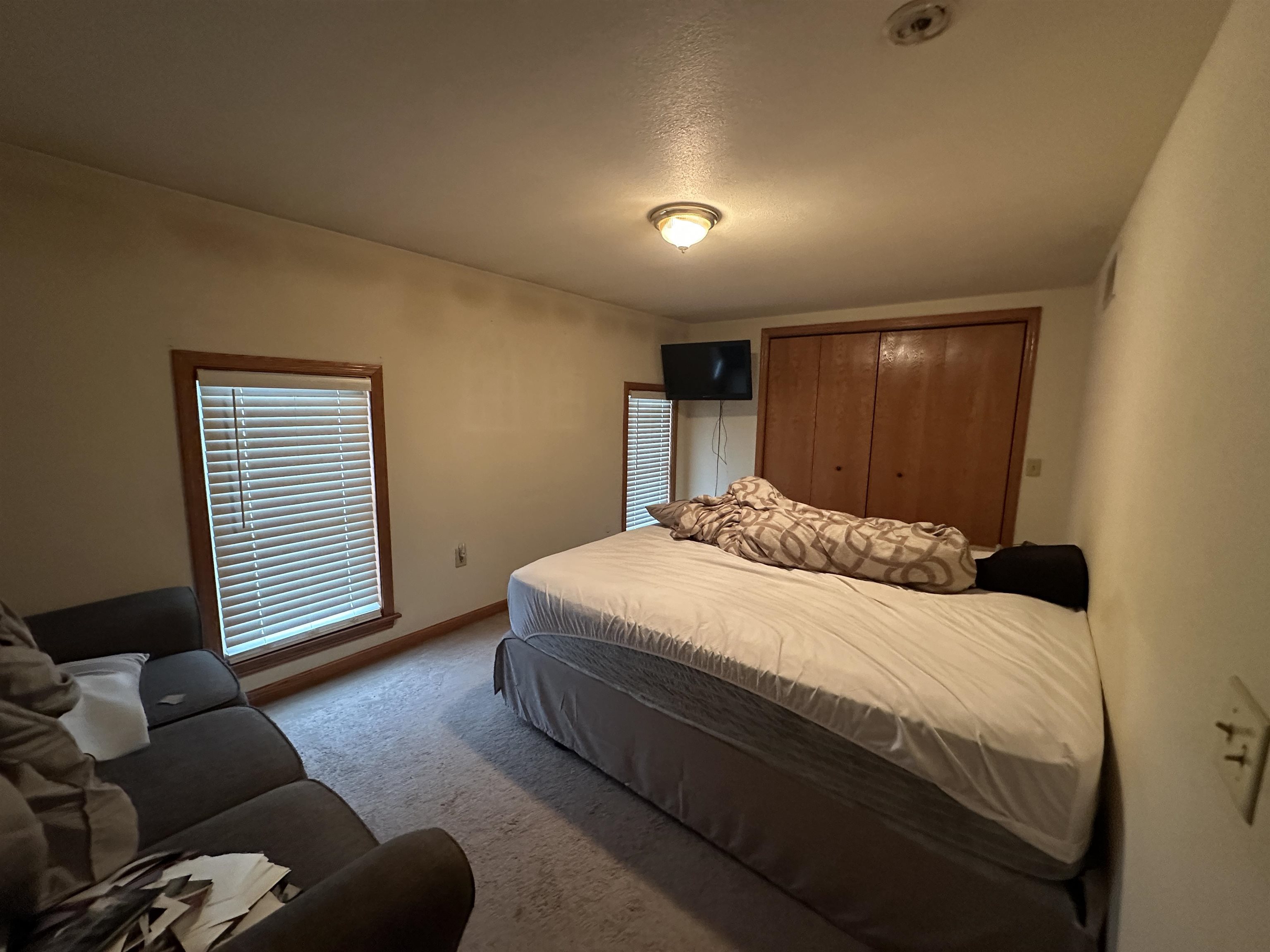 328 Vernon Avenue Beloit, WI 53511 - Photo 25 of 39