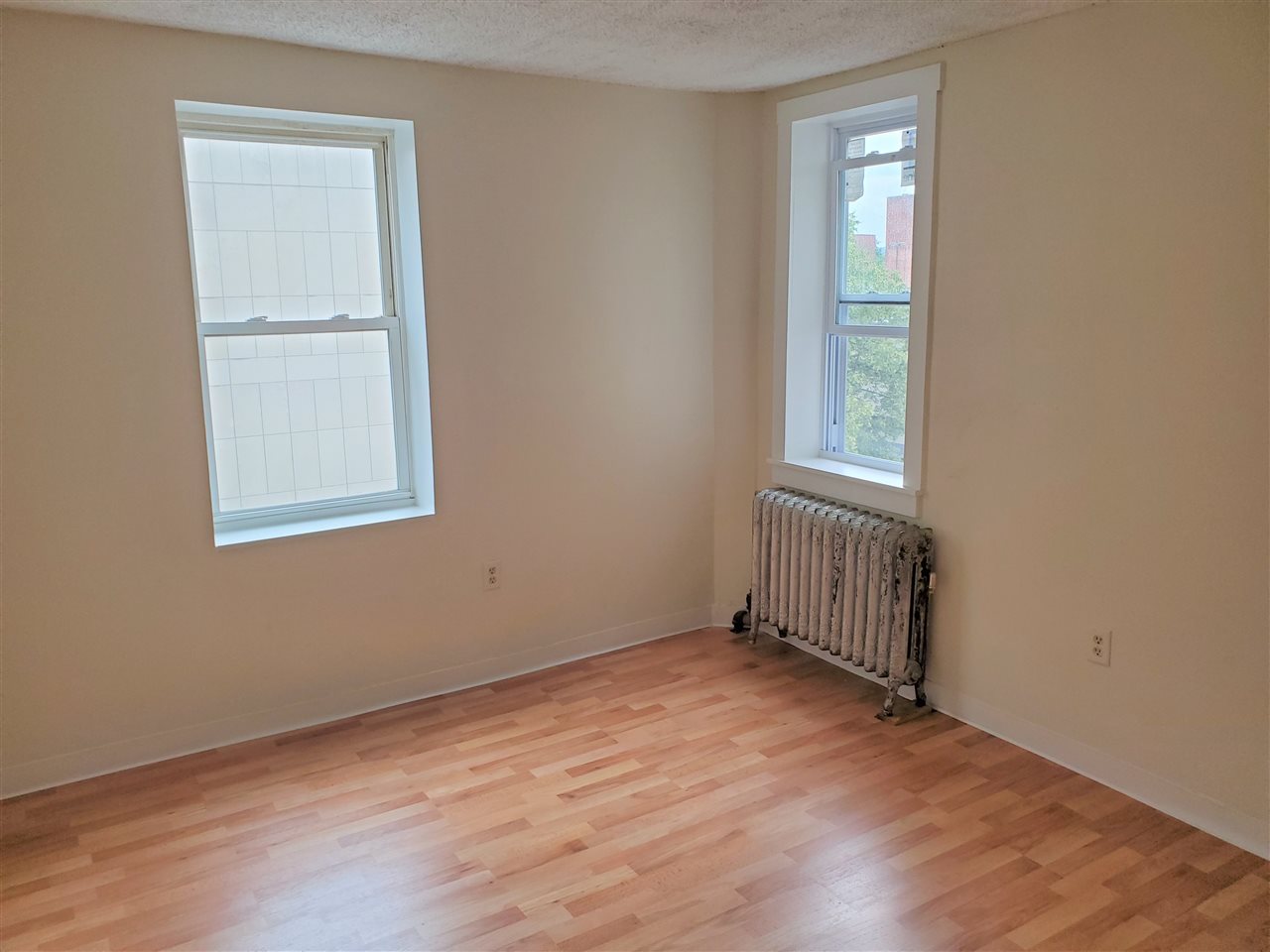 819 Elm Street, Unit 14 Manchester, NH 03101 - Photo 5 of 9