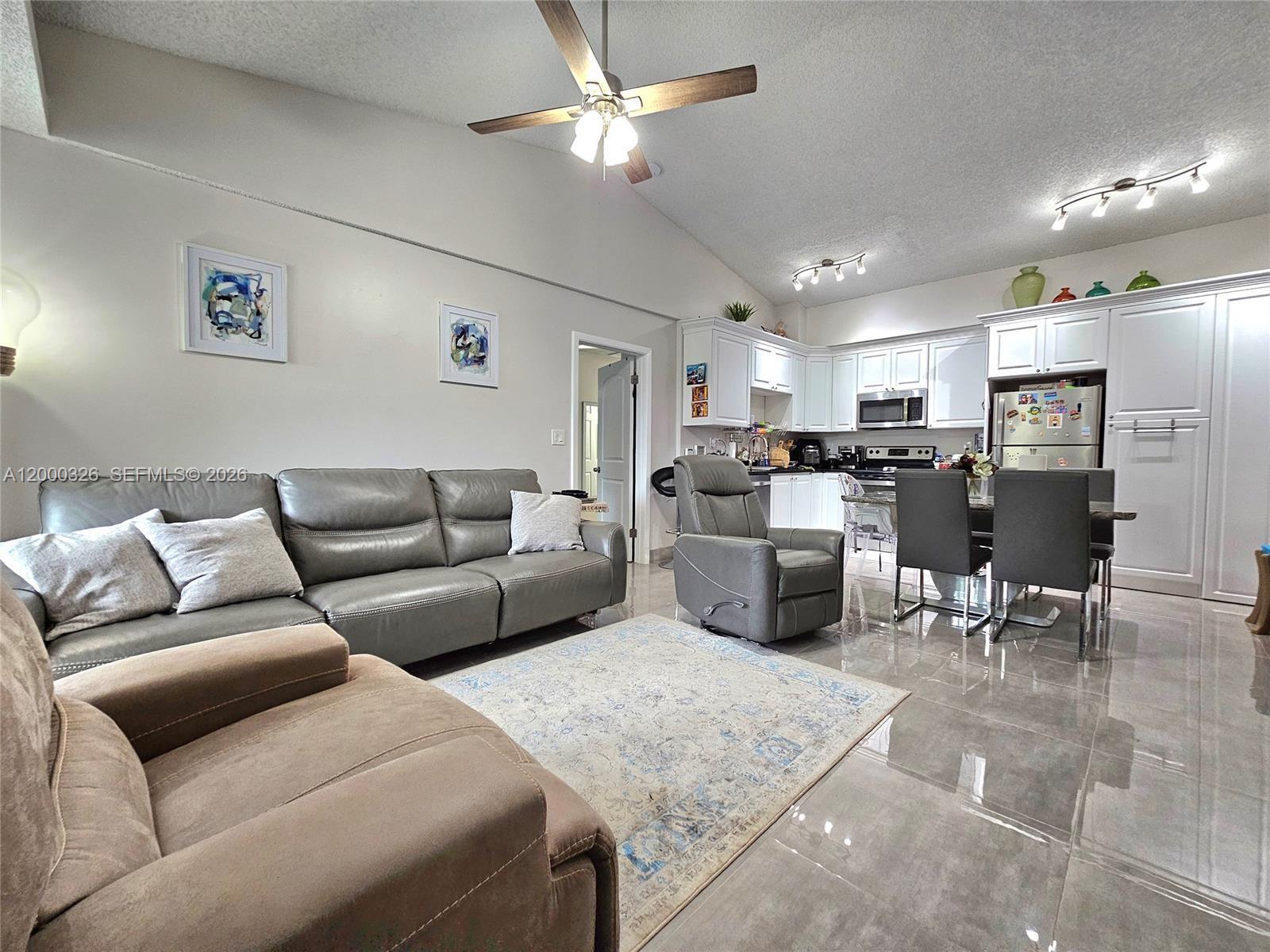 841 Lyons Road, Unit 24205 Coconut Creek, FL 33063 - Photo 4 of 20