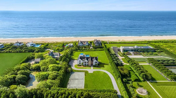 $450,000 | Undisclosed Address, Sagaponack, NY 11962