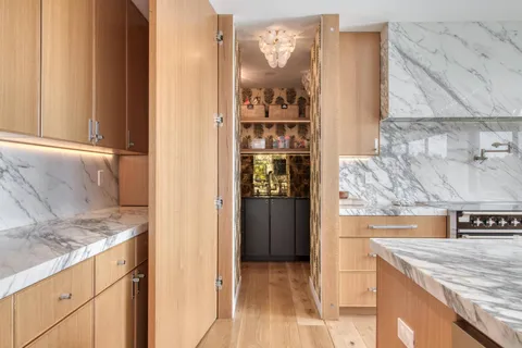 517 Daniel's Lane, Sagaponack, NY 11962