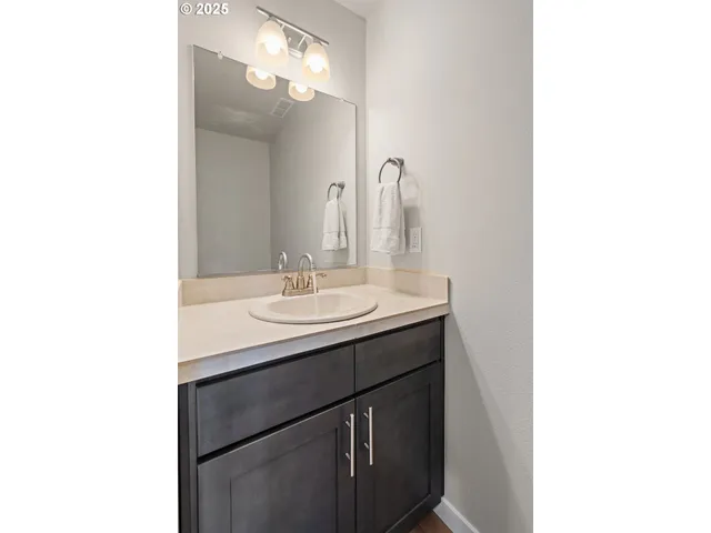 $425,000 | 4124 East Labish Lane, Newberg, OR 97132