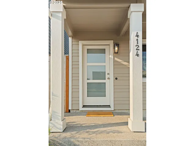 $425,000 | 4124 East Labish Lane, Newberg, OR 97132