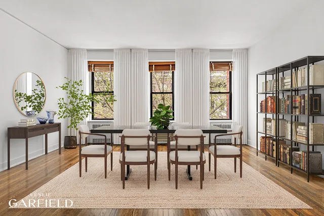 $13,500 | 121 East 61st Street, Unit UPPR TRPLX | Lenox Hill