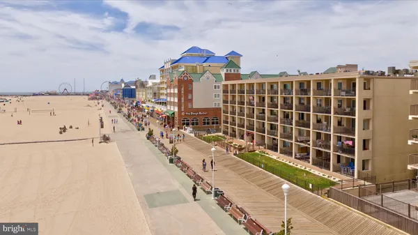 $369,900 | 301 Atlantic Avenue, Unit 504, Ocean City, MD 21842