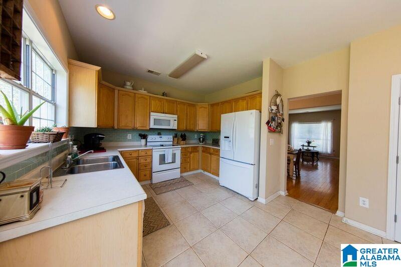 421 Old Cahaba Way Helena, AL 35080 - Photo 11 of 42