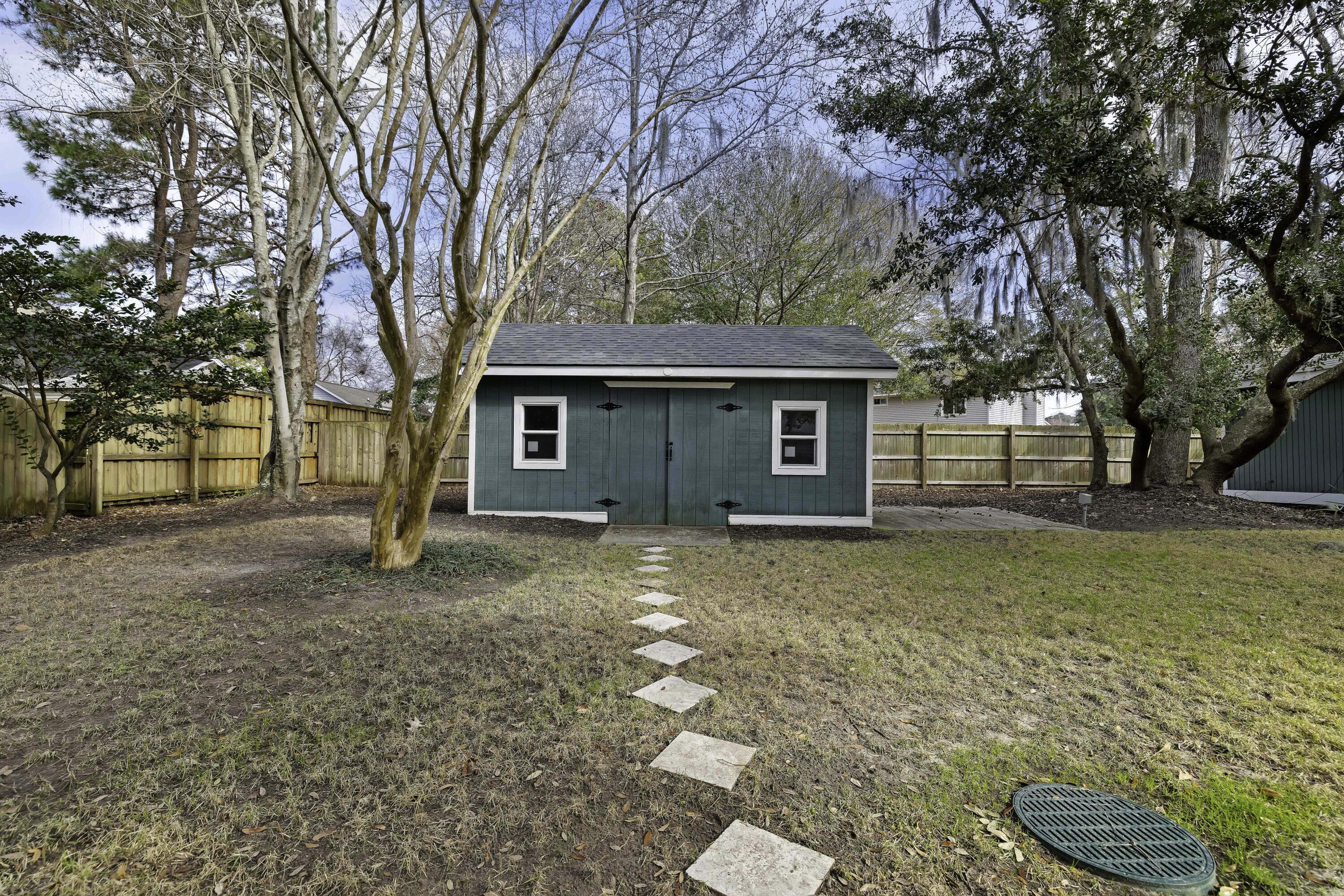 1536 Vantage Point Mount Pleasant, SC 29464 - Photo 18 of 18 OUTDOOR WORKSHOP/STORAGE
